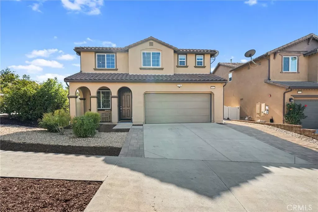 Property Photo:  13422 Red Hawk Drive  CA 91342 
