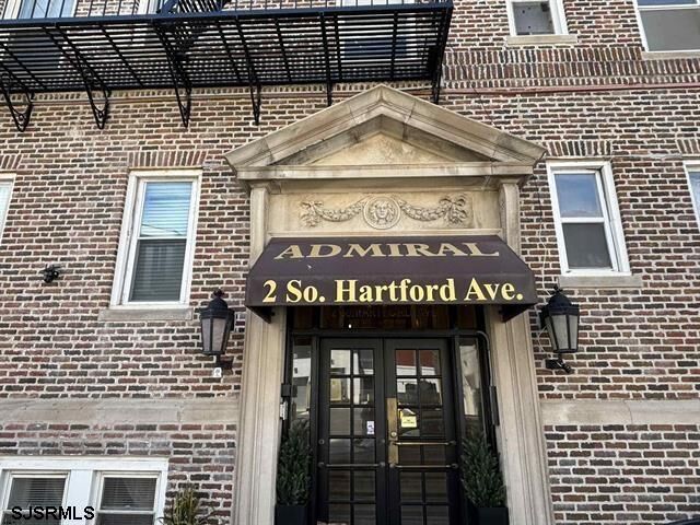 Property Photo:  2 S Hartford Ave D3  NJ 08401 