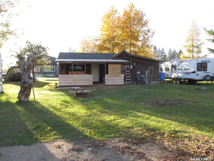 Property Photo:  112 Rustad Avenue  SK S0J 3B0 