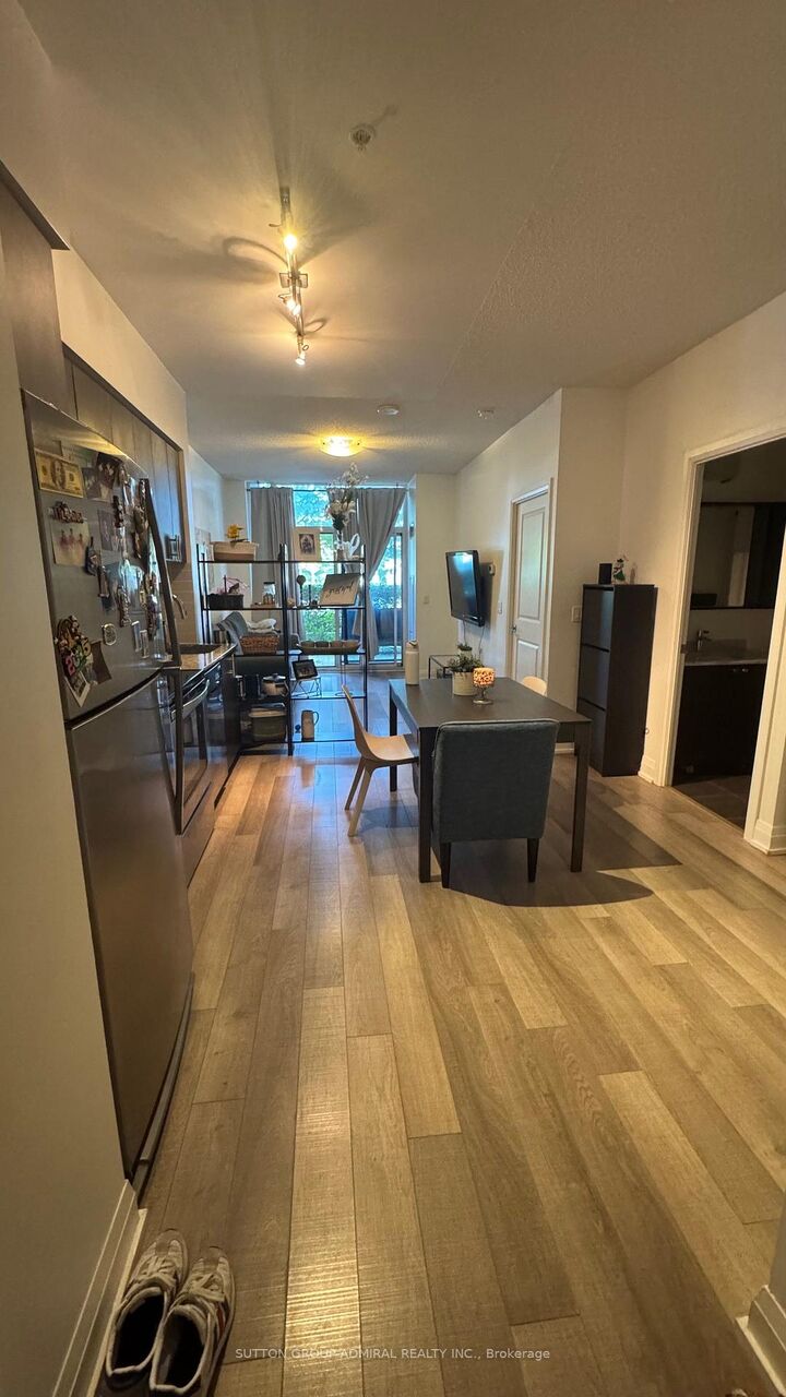 Photo de la propriété:  85 North Park Road 102  ON L4J 0H8 