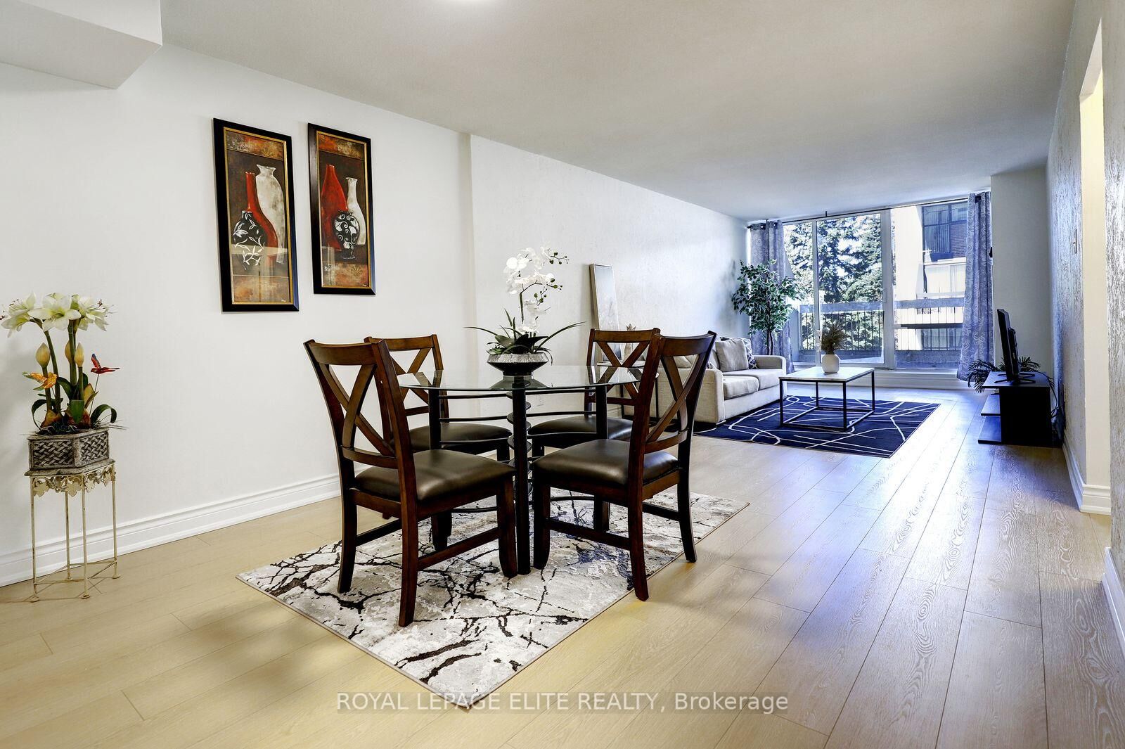 Property Photo:  2 Valhalla Inn Road 250  ON M9B 6C3 