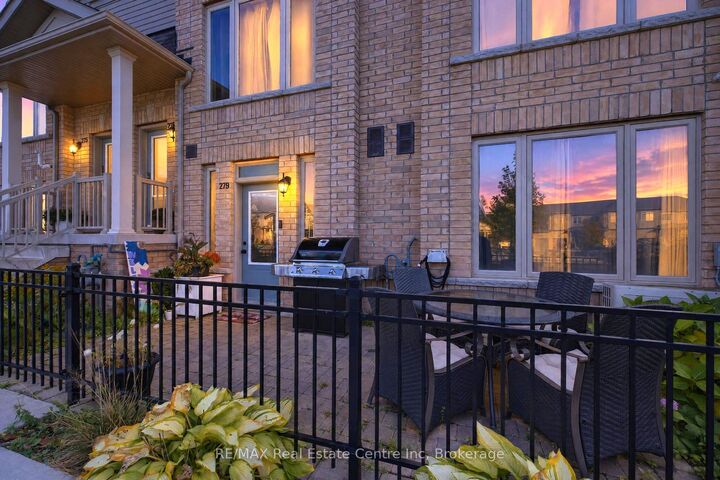 Property Photo:  279 Law Drive  ON N1E 7E8 