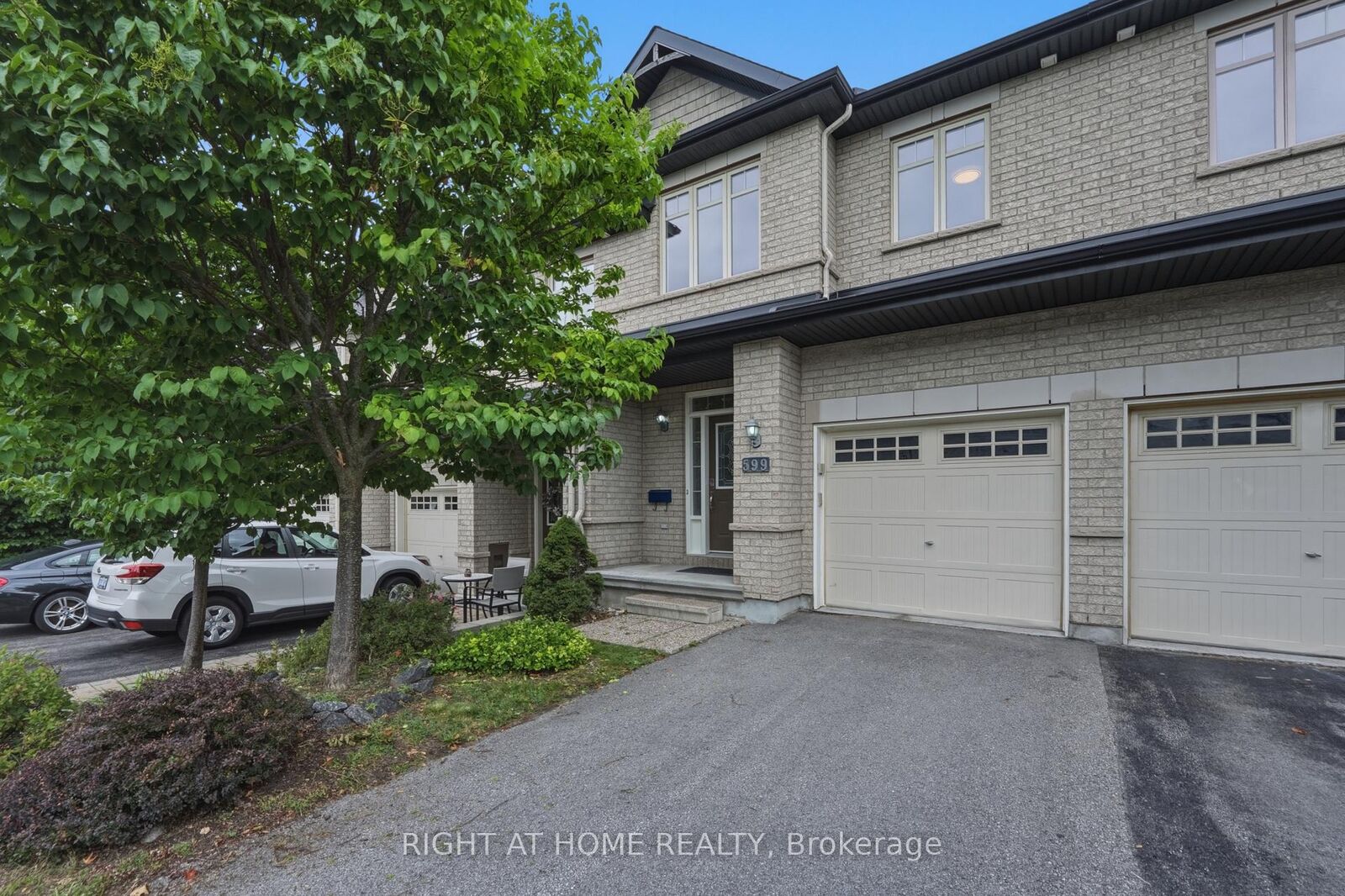 Property Photo:  599 Remnor Avenue  ON K2T 0A6 