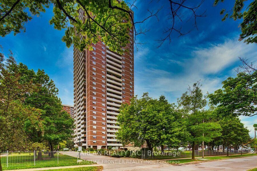 Property Photo:  10 Tangreen Court 2607  ON M2M 4B9 