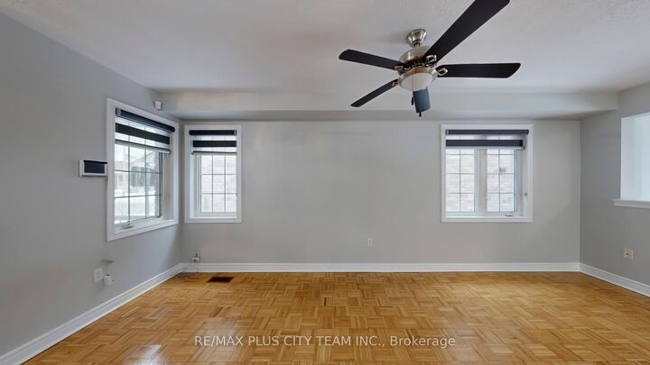 Property Photo:  4 Slessor Lane  ON L6P 1M3 