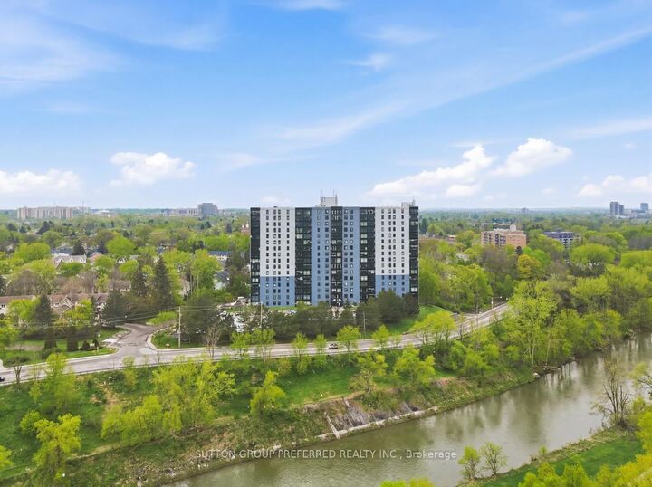 Property Photo:  45 Pond Mills Road 206  ON N5Z 4W5 