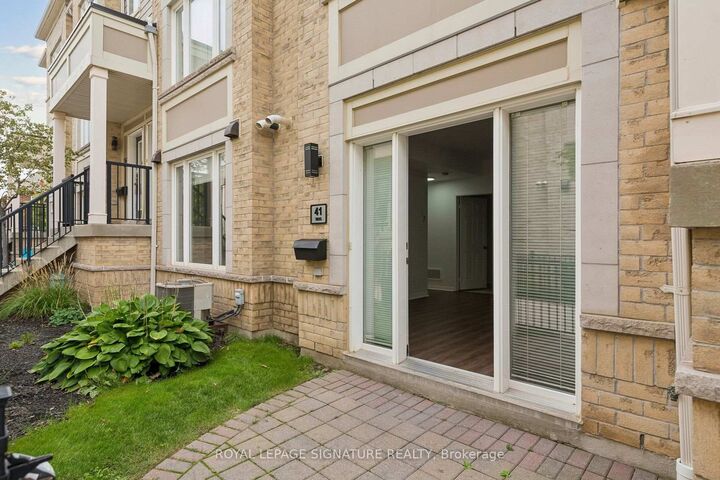 Property Photo:  5035 Oscar Peterson Boulevard 41  ON L5M 0P4 