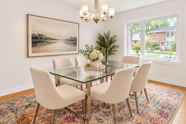 Property Photo:  740 Kennedy Street 49  ON M1K 2C5 
