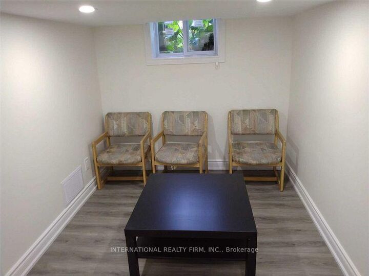 Property Photo:  5 Aylesford Drive Lower B2  ON M1N 1L6 
