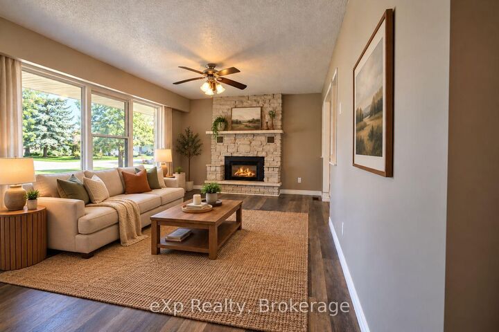 Photo de la propriété:  165 Victoria Street W  ON N0C 1B0 