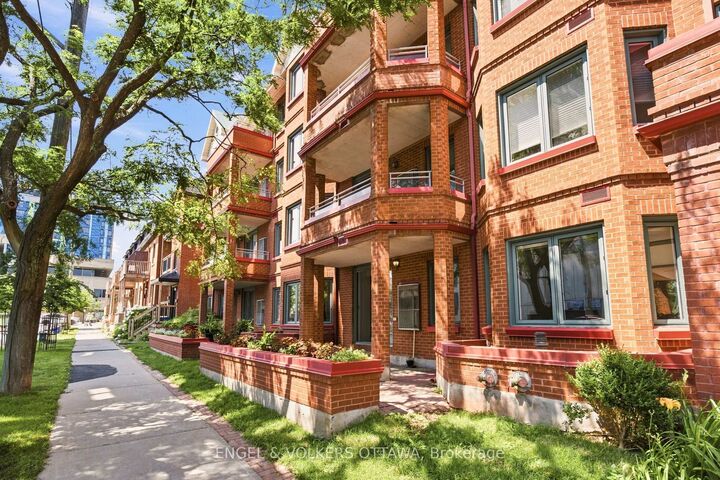 Property Photo:  45 Argyle Avenue 101  ON K2P 1B3 