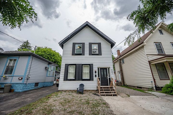 Property Photo:  307 Grey Street (Main Floor)  ON N6B 1G7 
