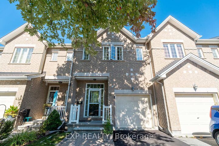 Property Photo:  441 Foxhall Way  ON K2M 0G1 