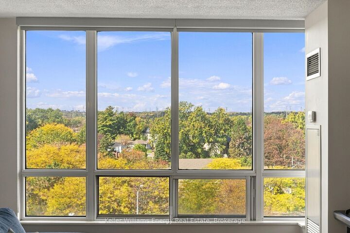 Property Photo:  1200 The Esplanade N/A N 705  ON L1V 6V3 