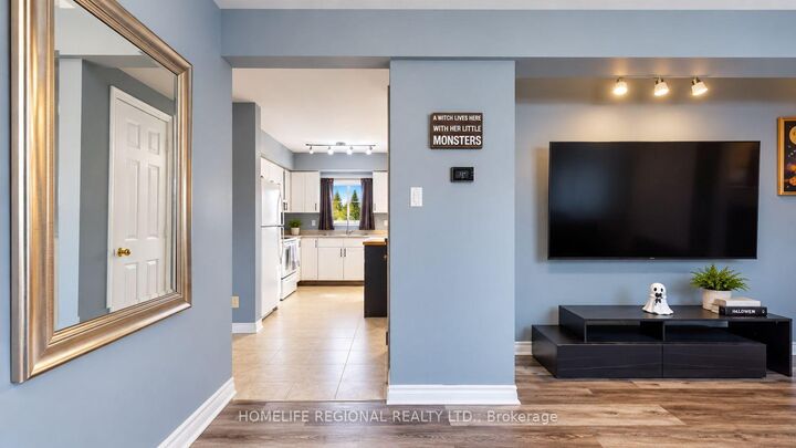 Property Photo:  15 Jennings Drive  ON L9M 1K1 