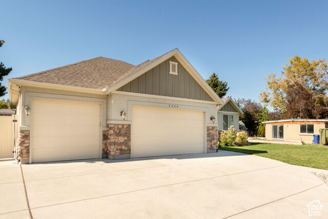 Property Photo:  4400 S Albright Dr  UT 84124 