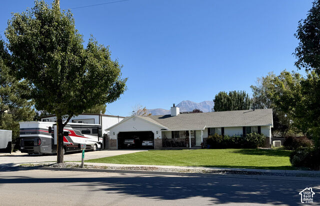 Property Photo:  951 S 1100 W  UT 84043 