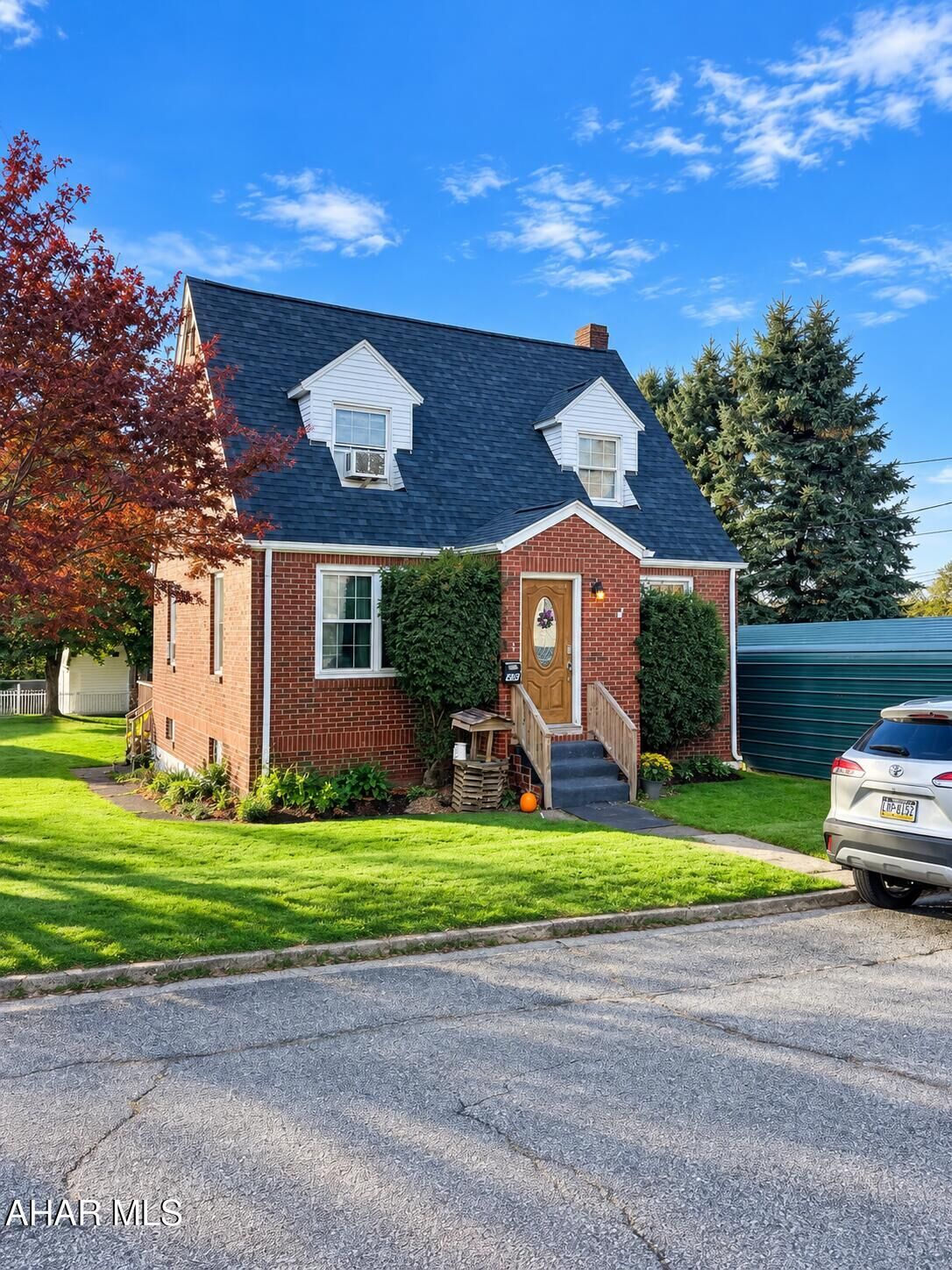 Property Photo: 708 Sherman Street PA 15946