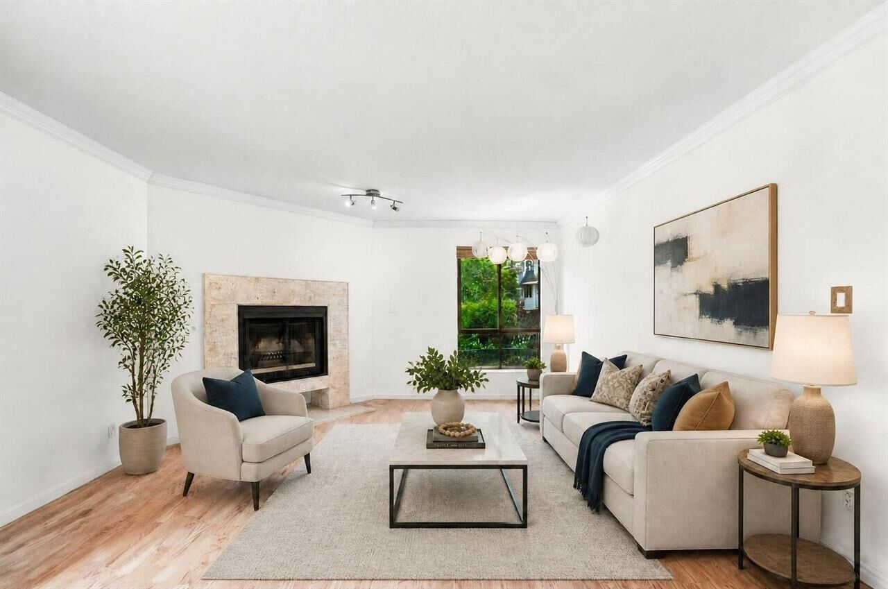 Property Photo:  2181 Panorama Drive 104  BC V7G 1V3 