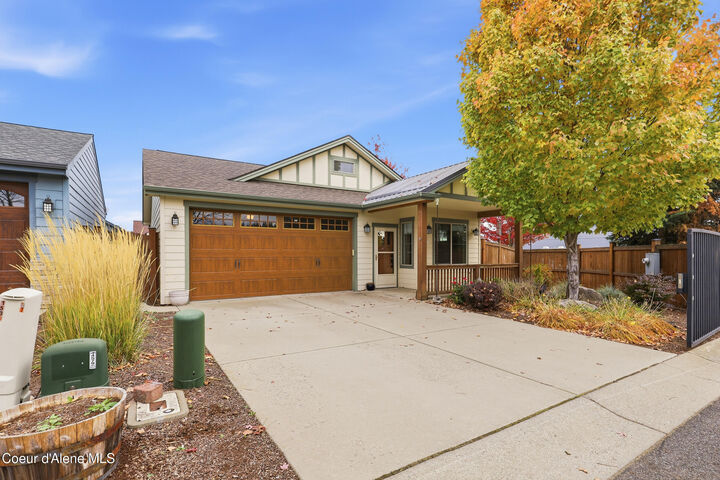 Property Photo:  867 W Knoll Ln  ID 83815 