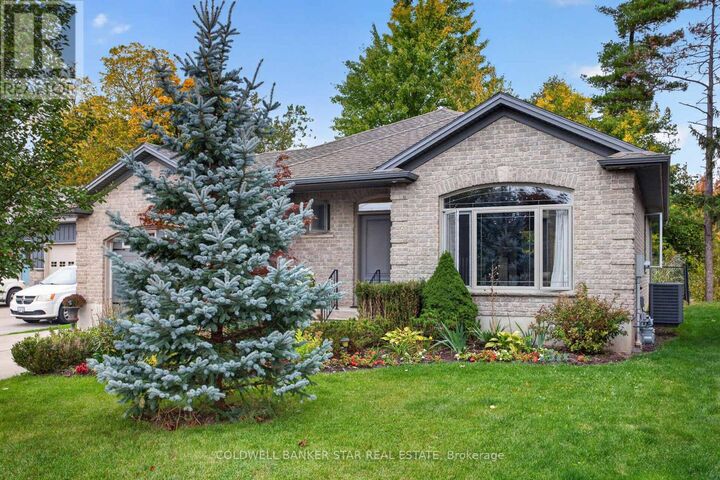Property Photo:  63 Treadwell Street  ON N5H 3J5 
