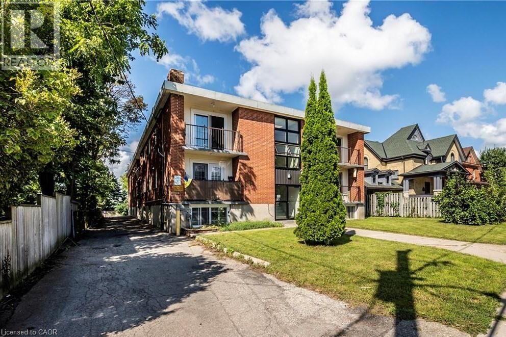 Property Photo:  199 Ahrens Street West  ON N2H 4E1 