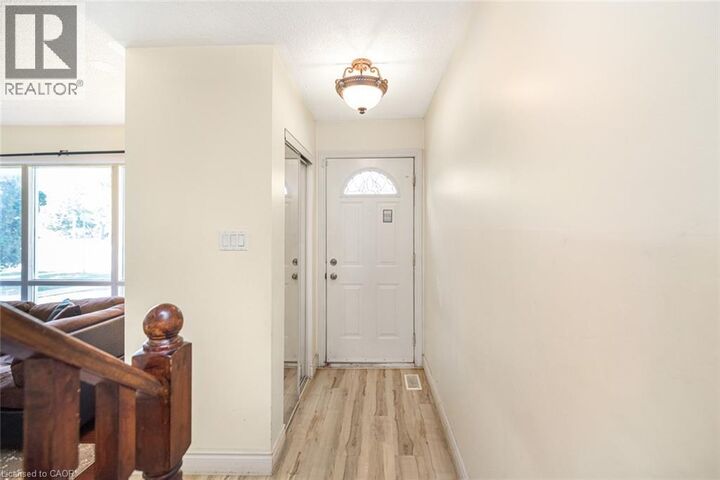Property Photo:  2700 East Barton Street East 5  ON L8E 2J7 
