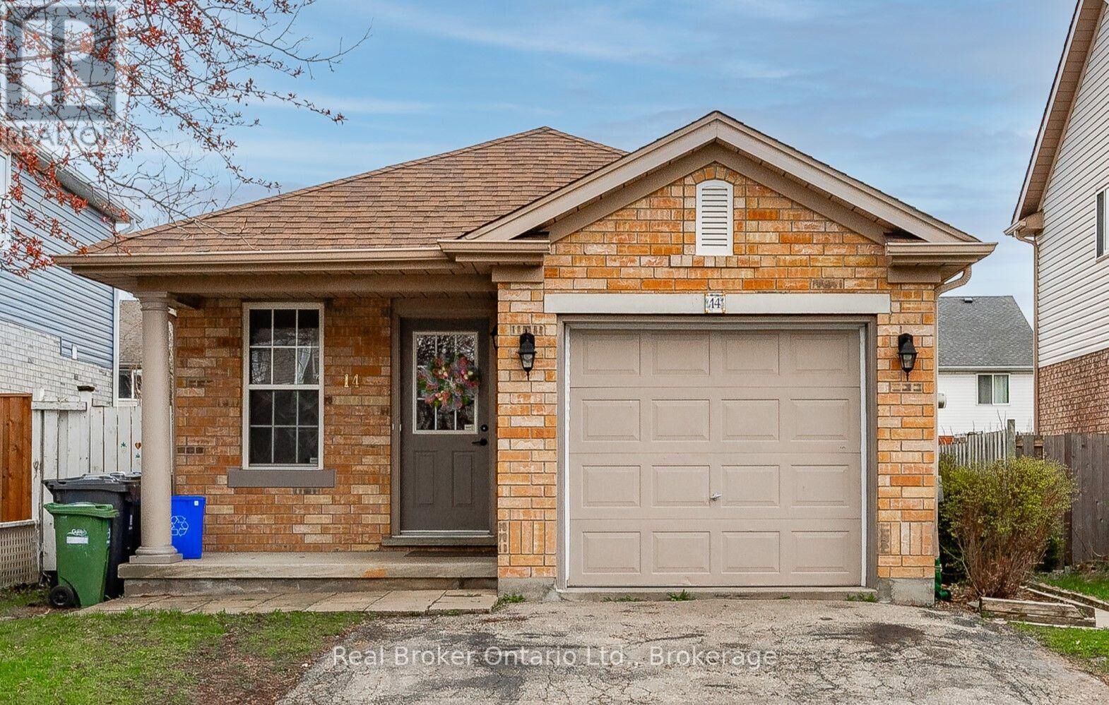Property Photo:  14 Southcreek Trail B  ON N1G 4Y8 