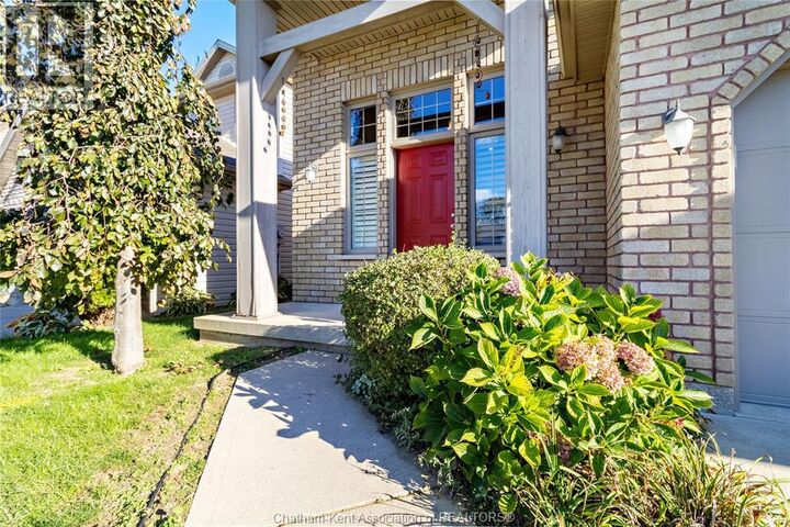 Property Photo:  12 Goldenrod Court  ON N7L 0A2 