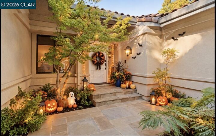 Property Photo: 306 Live Oak Dr CA 94506