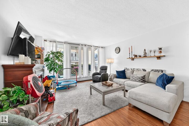 Property Photo:  9835 113 Street NW 407  AB T5K 1N4 