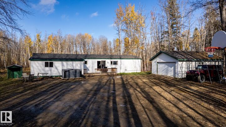 Property Photo:  53319 Rge Road 31 328  AB T7Y 0E3 