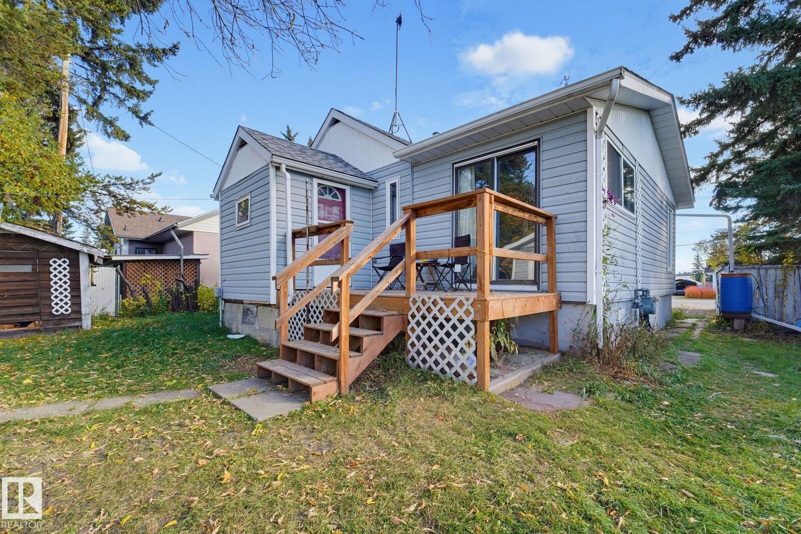 Property Photo:  5210 52 Street  AB T0C 2P0 