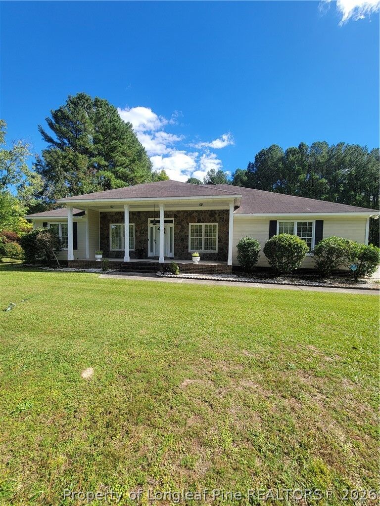 Property Photo: 1540 Sandy Bay Circle NC 28312