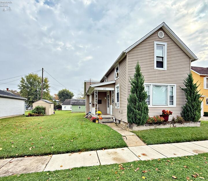 Property Photo:  439 S Jefferson  OH 44883 