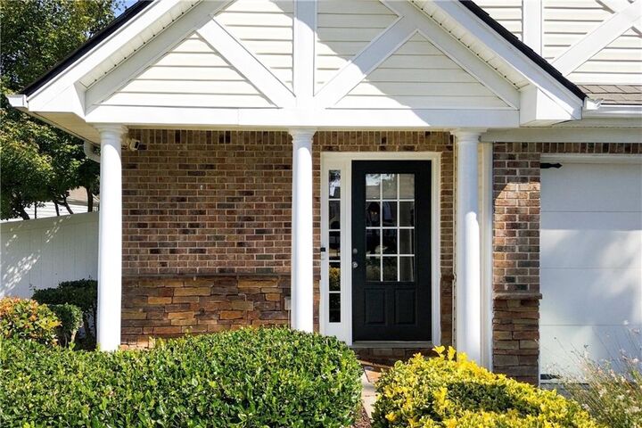 Property Photo:  2550 Cottage View Way  GA 30040 