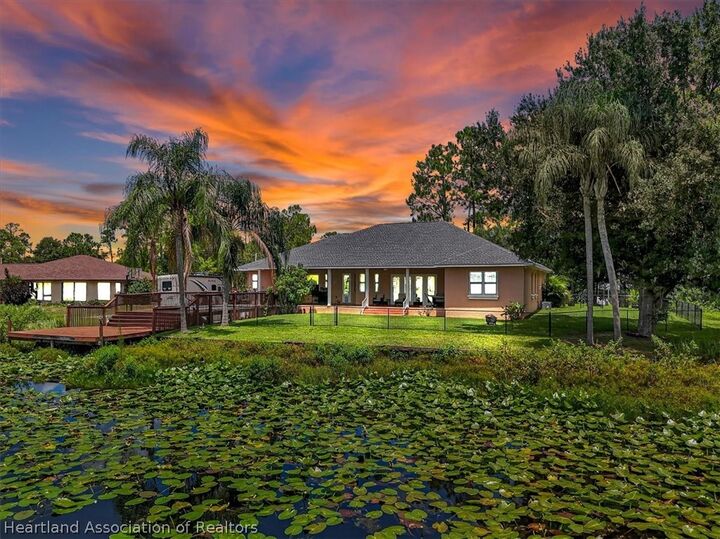 Property Photo:  1727 Stream Avenue  FL 33875 