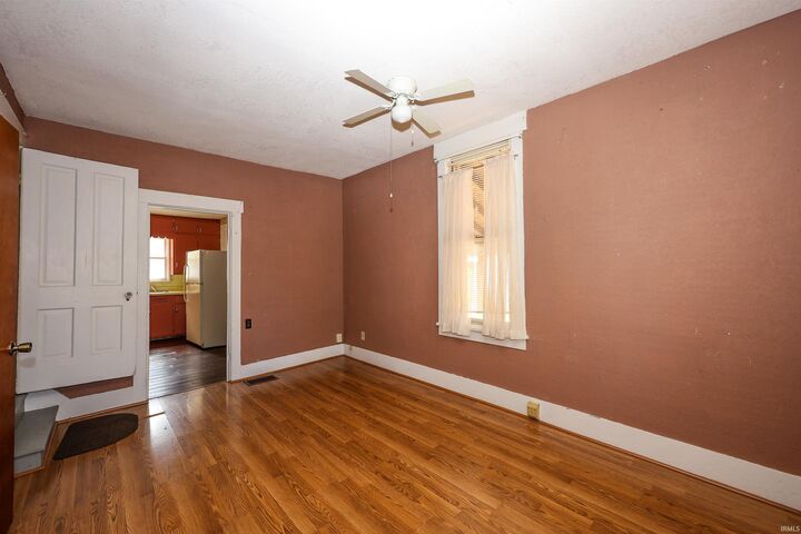 Property Photo: 211 N Calhoun Street IN 46787-1342