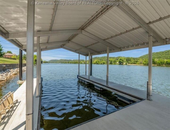 Property Photo: 226 Peyton Circle WV 25213