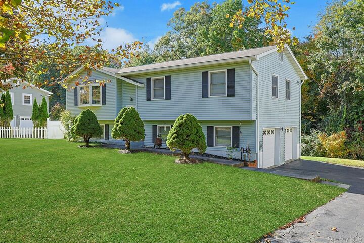 Property Photo: 14 Ivy Lane NY 10970