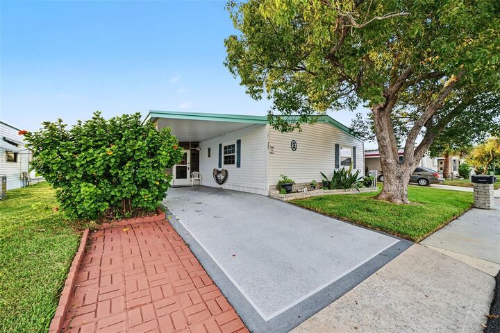 Property Photo:  3207 Brewster Drive  FL 34690 