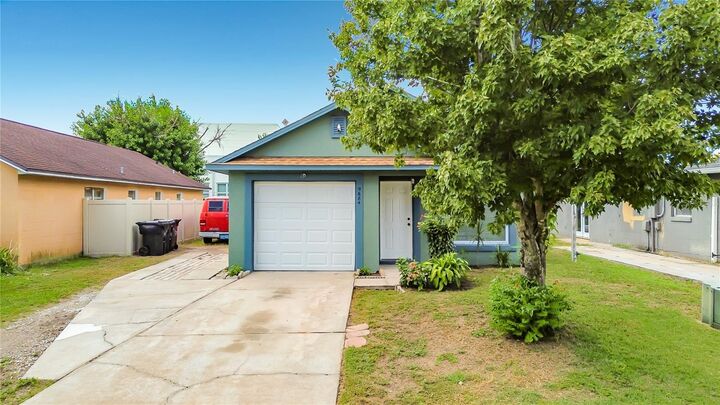 Property Photo:  9684 Hollyhill Drive  FL 32824 