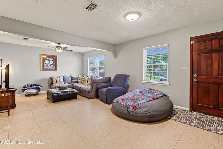 Property Photo: 16 Leggett Circle MS 39503
