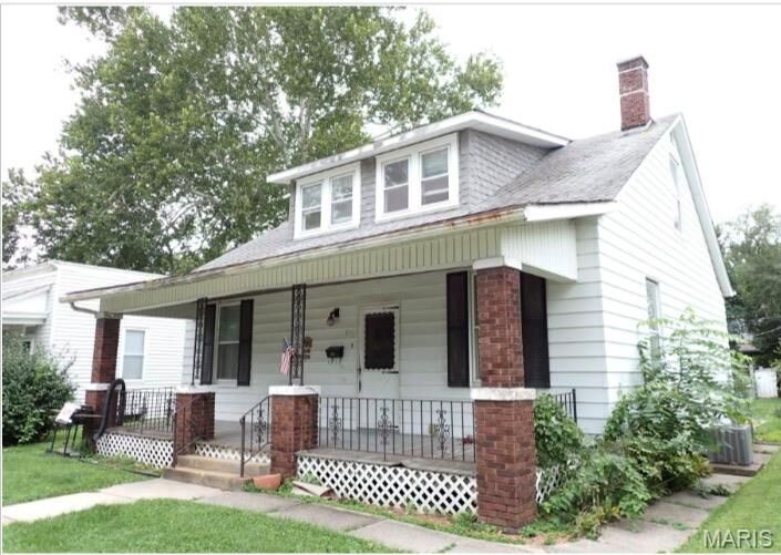 Property Photo:  125 N Missouri Avenue  IL 62220 