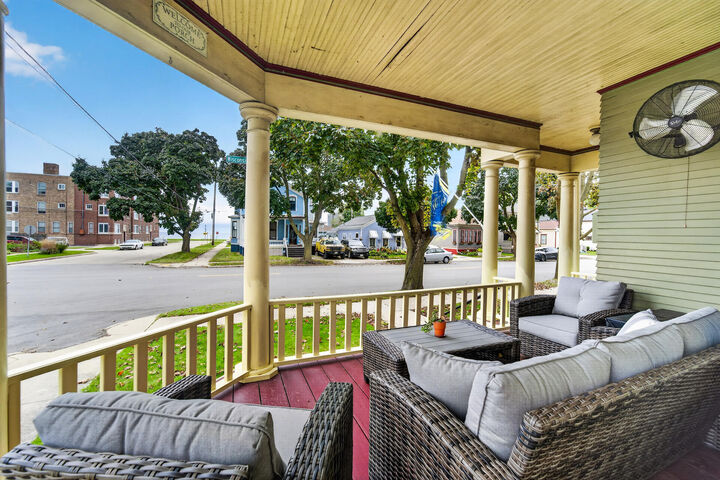 Property Photo: 1502 Wisconsin Ave WI 53403