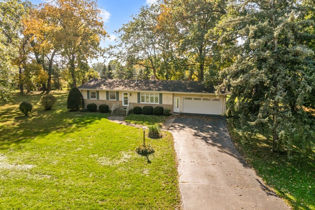 Property Photo: 12609 Northwood Drive IL 60135