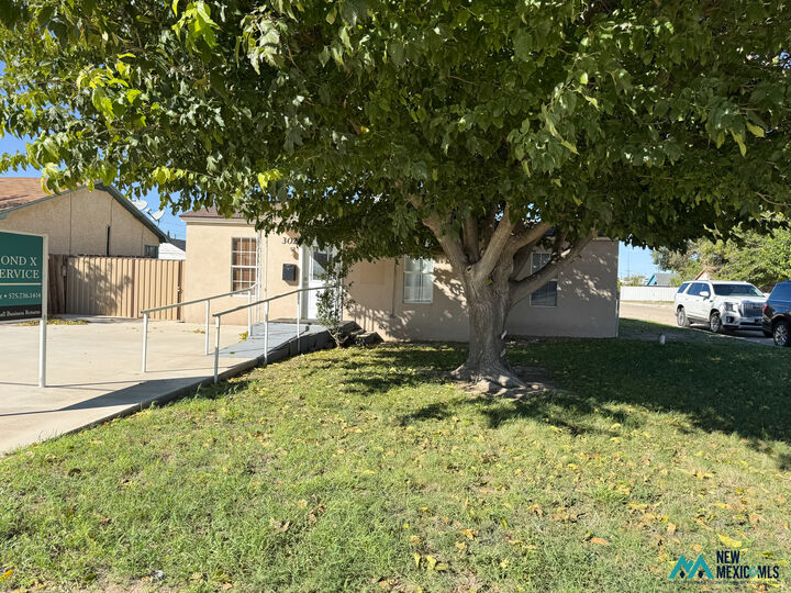 Property Photo: 302 W Hermosa Dr 12 NM 88210