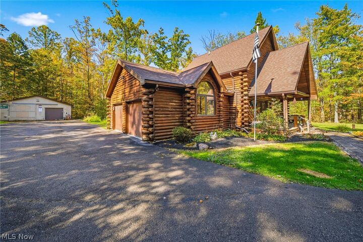 Property Photo:  8520 Woodhill Drive  OH 44024 