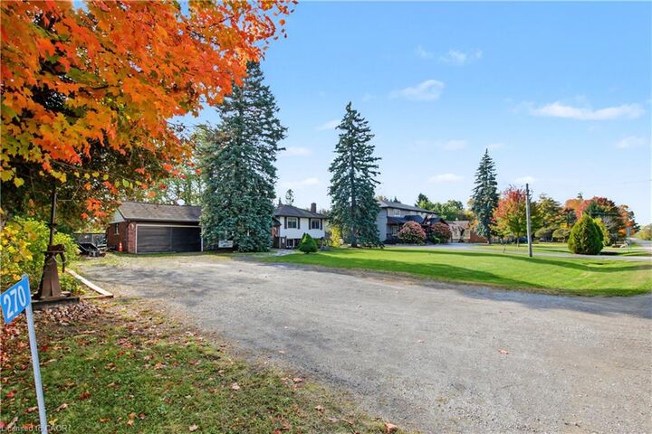Property Photo: 270 6th Concession Road E ON L8B 1M4
