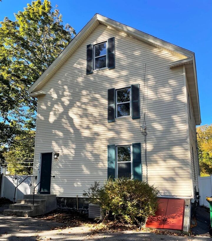 Property Photo: 166 Chauncy St MA 02048